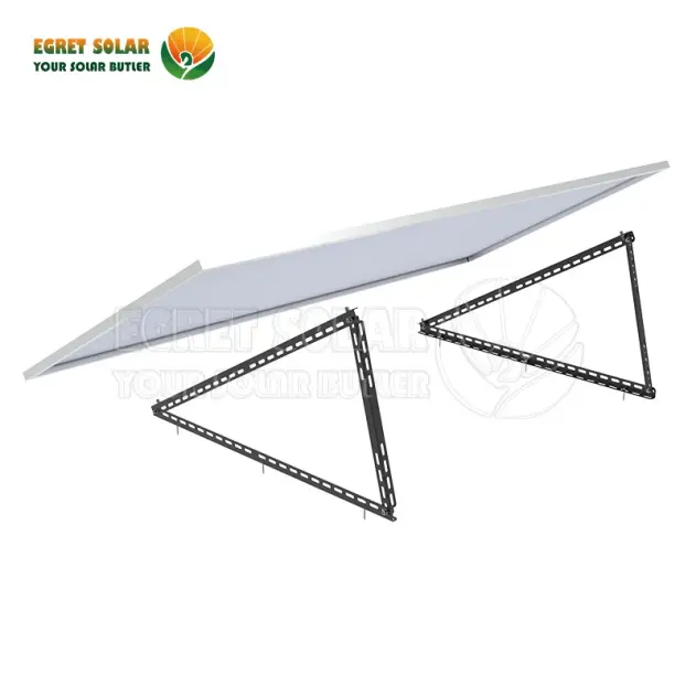 Sistem pemasangan tripod hitam solar